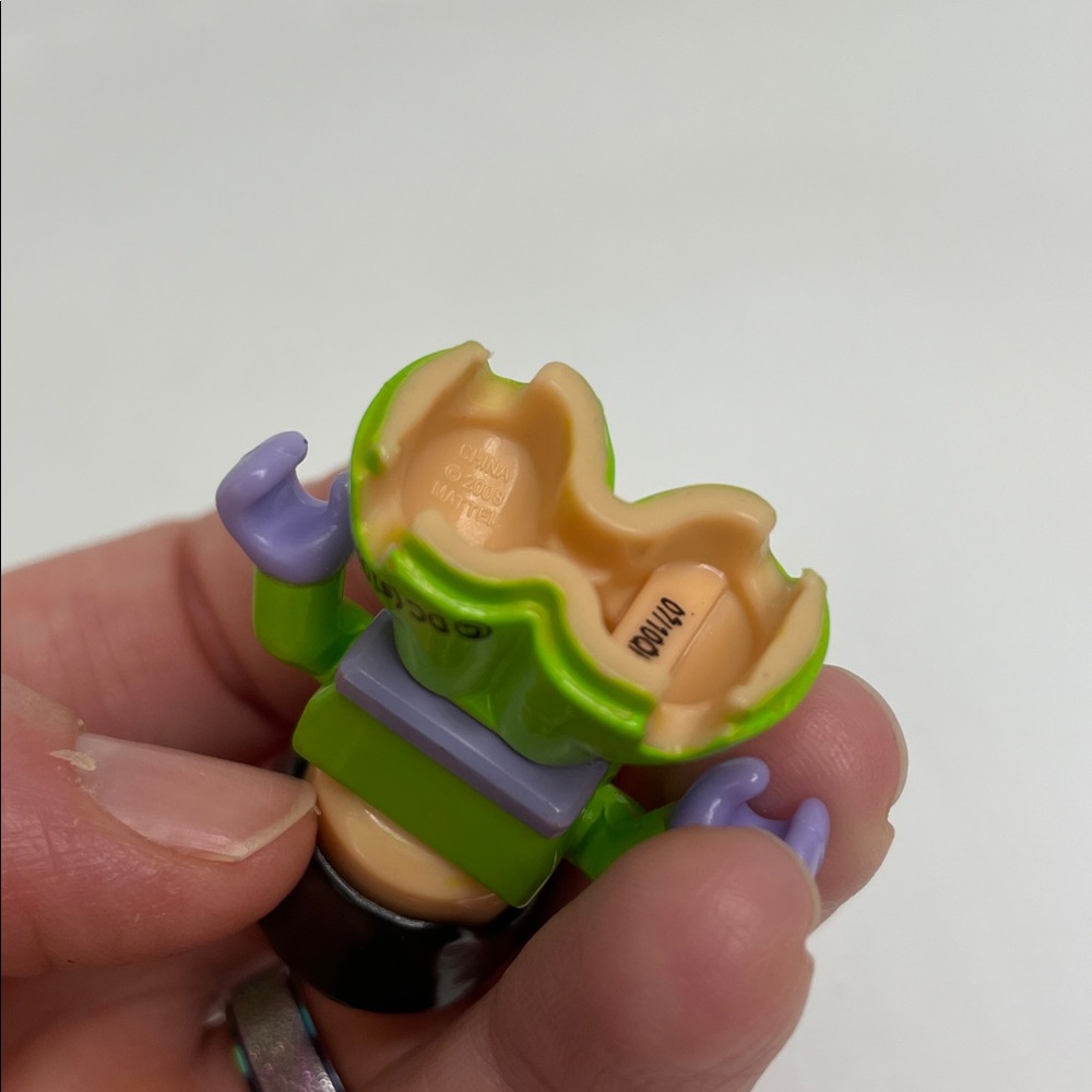 Batman The Riddler 2” Figure - Picture 4 of 4